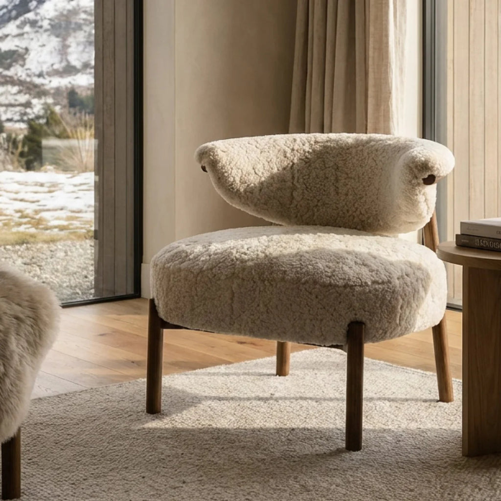 Huxley Occasional chair sheepskin