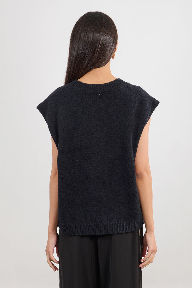 Lili Sidonio Knitted Sleeveless Sweater Black