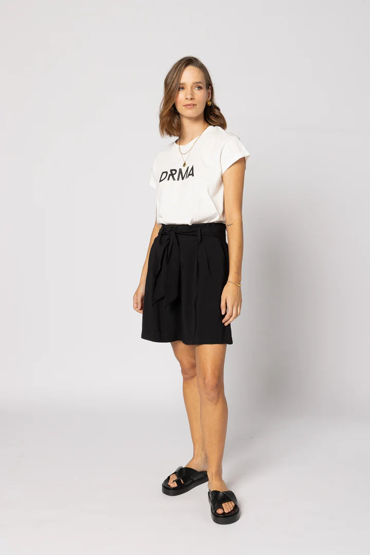 Alone Short white 12
