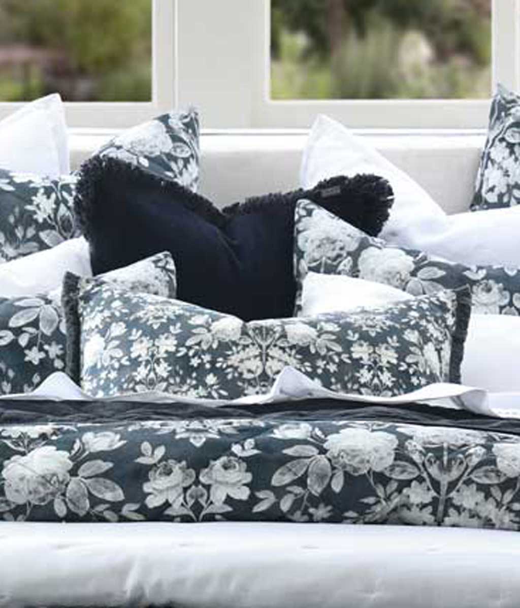 Georgie bedspread set queen 265x260+2 50x75