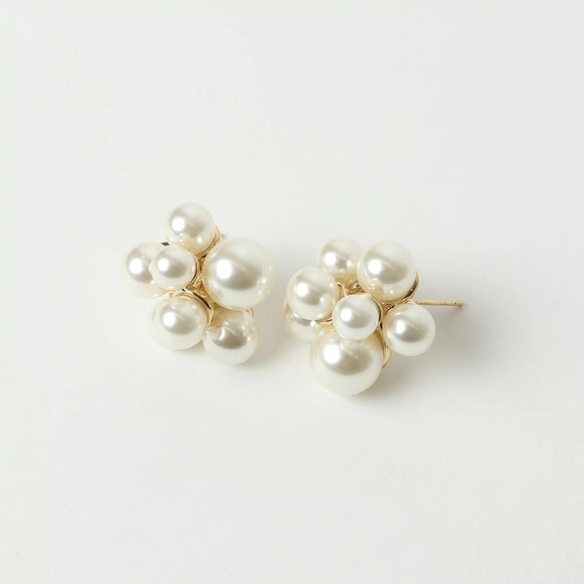 Pearly Earrings Ivory/Gold