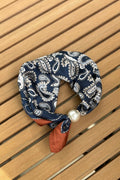 Pearl  fasten neck tie ink paisley