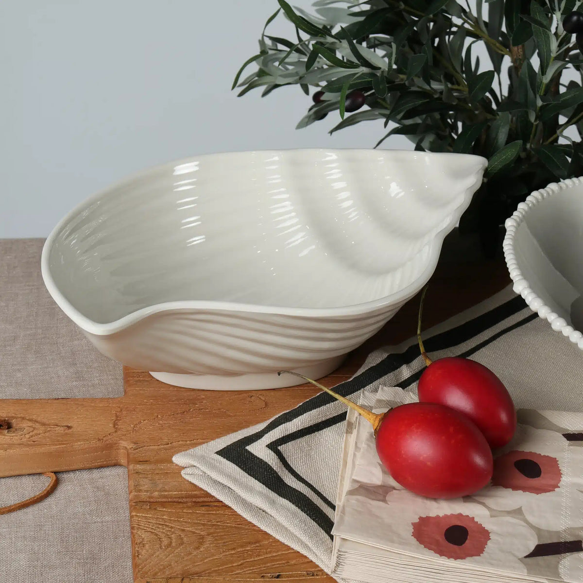 Melamine Conch shell - sand