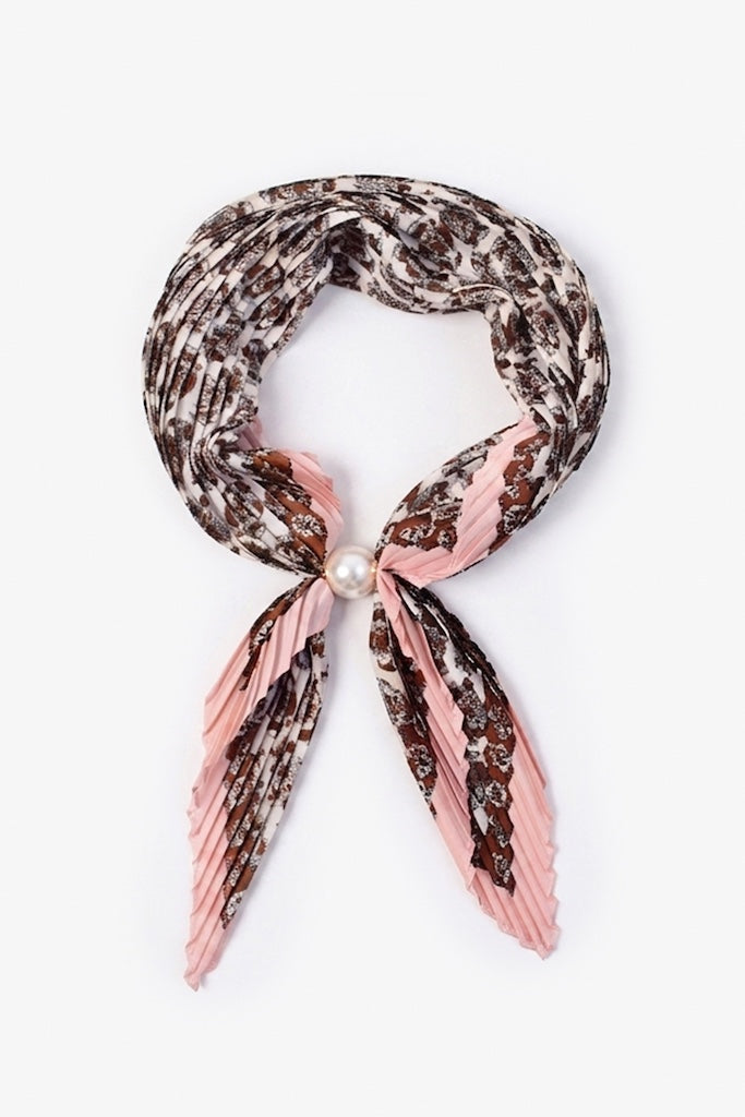 Pearl fasten neck tie Cameo