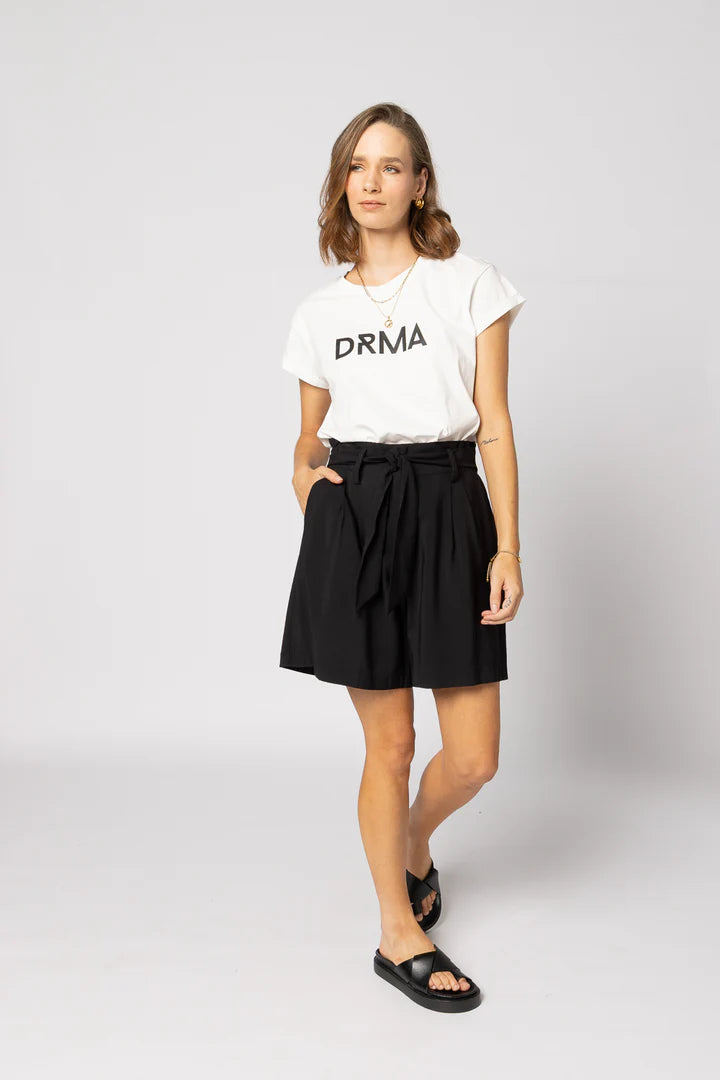 Alone Short white 12