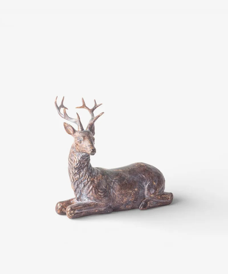 Sentinel Lying down Reindeer Right side