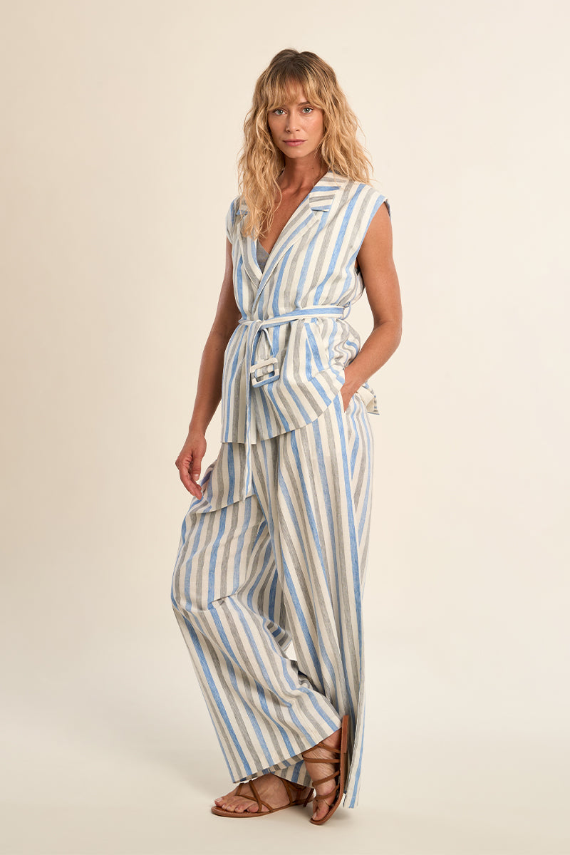 Molly Bracken Sleeveless Jacket - Blue