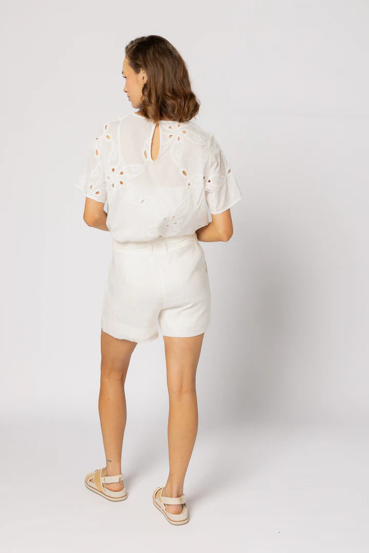 Capone Short white 12