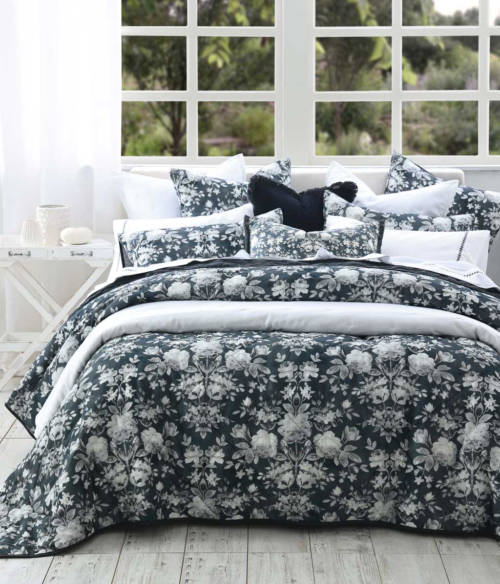 Georgie bedspread set queen 265x260+2 50x75