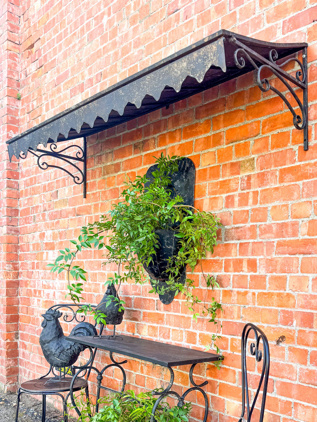 French black canopy