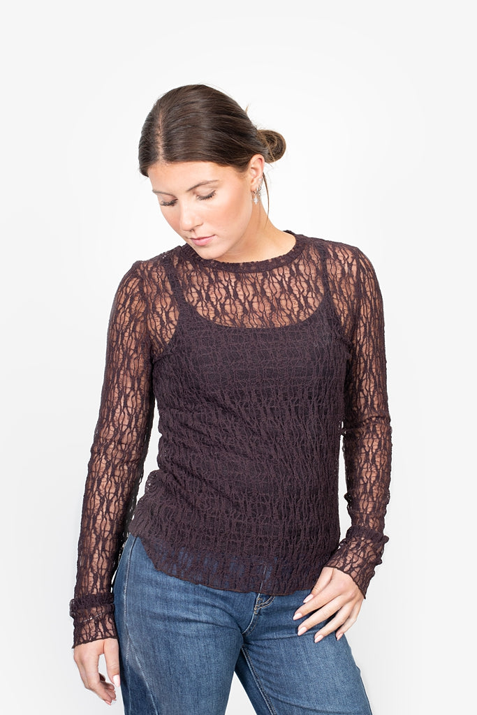 Splice layer top raisin