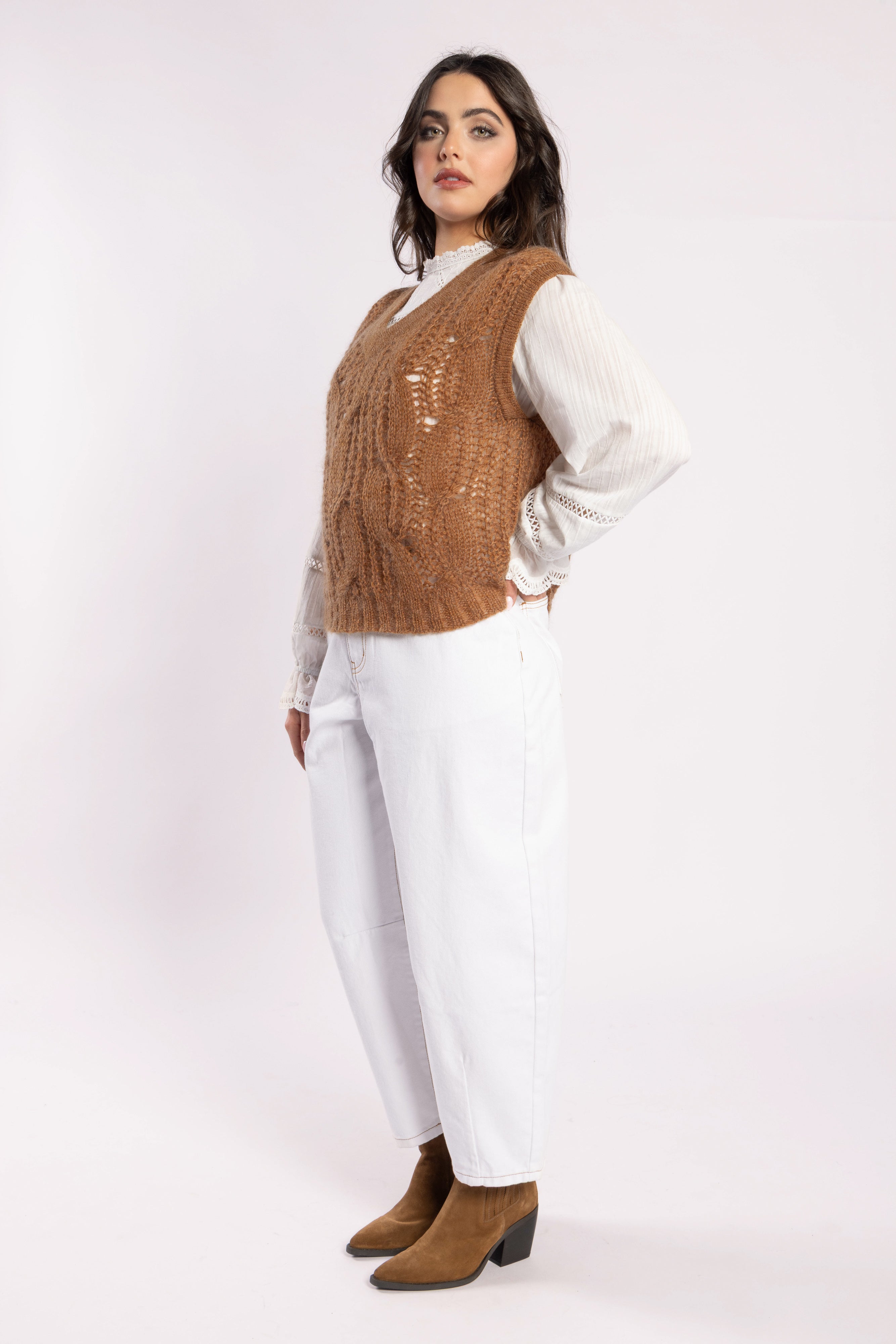 Drama Fliss Vest - Chestnut