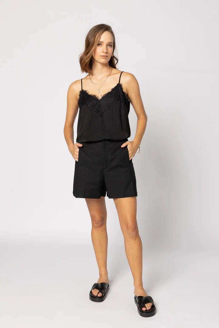 Co op Short - Black