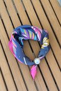 Pearl  fasten neck tie feathers
