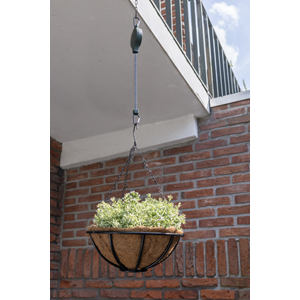 Hanging basket pulley