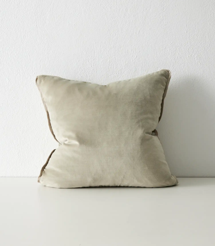Francesca Cushion Sage (50x50)