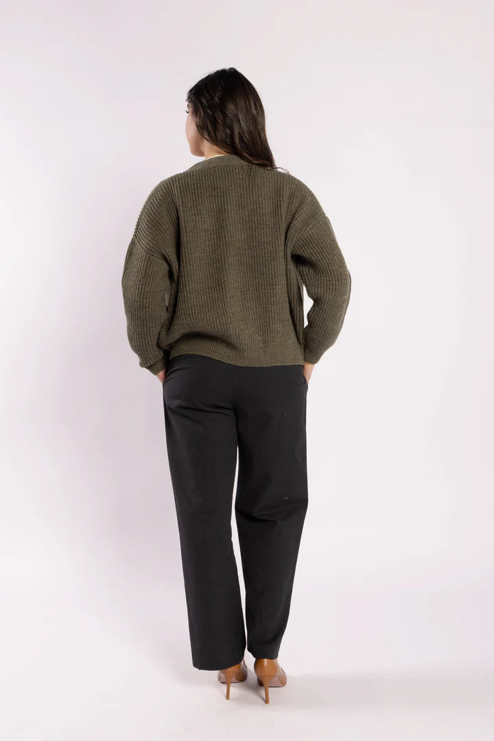 Drama The Lable Taffy Cardi Olive Green