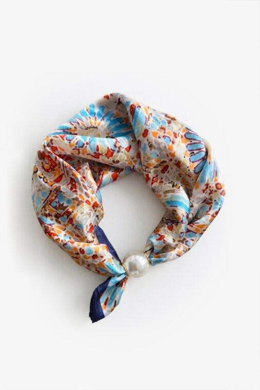 Pearl  fasten neck tie Silk Road