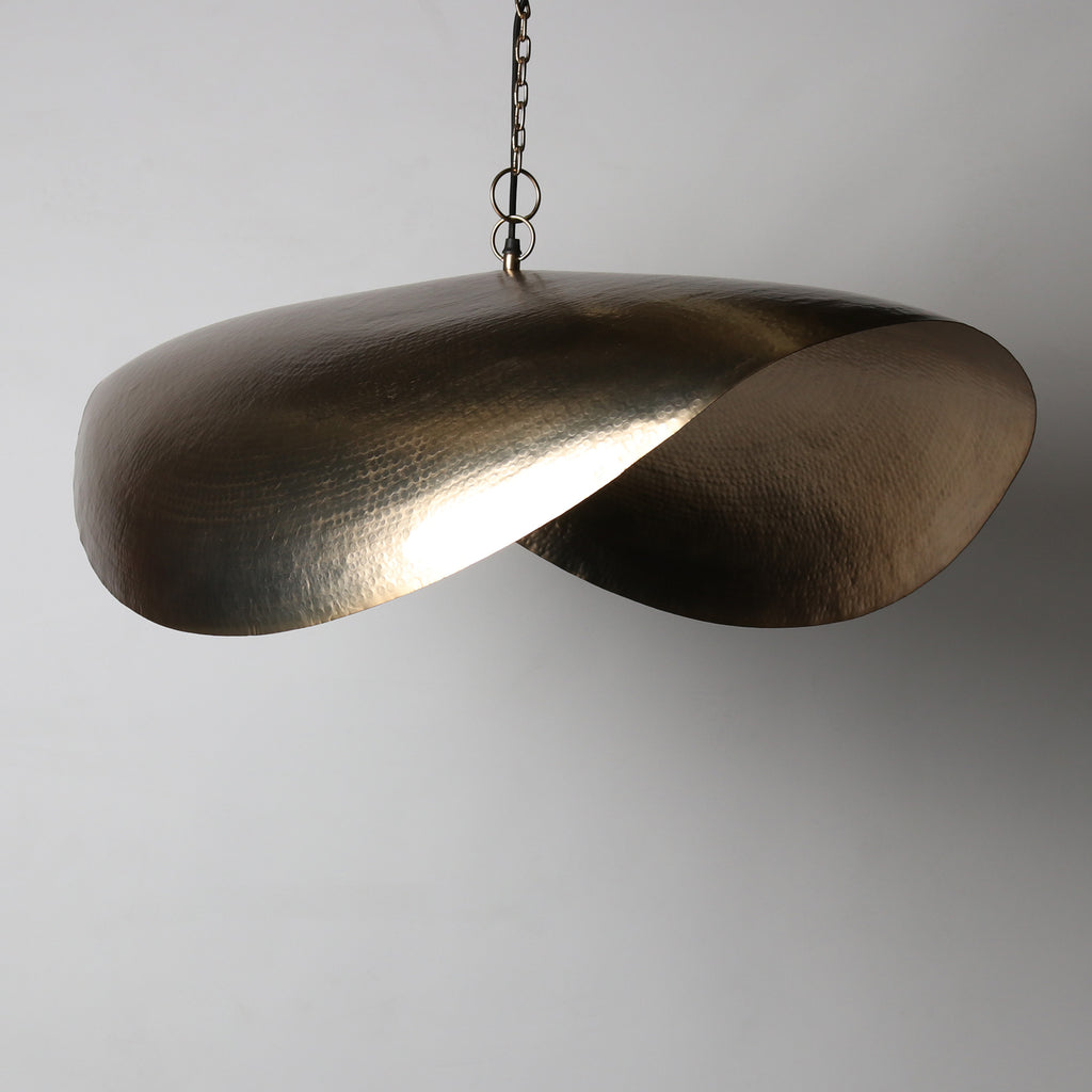 UFO pendant gold 57x38cm