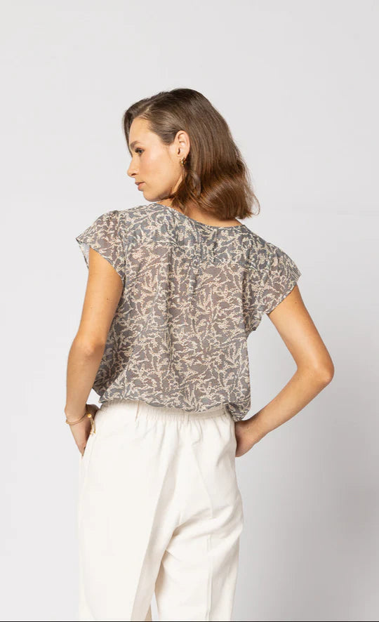 Tea Time Top - Silver Cloud