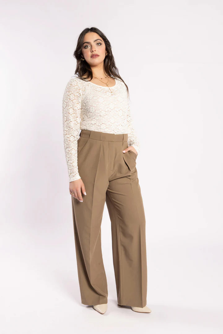 Fav Layer Top - Creme