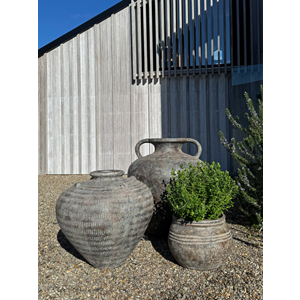 Sumatra Pot Adi 77 x 90cm
